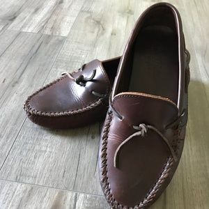 Minnetonka Moccasins Brown Leather Loafers EUC